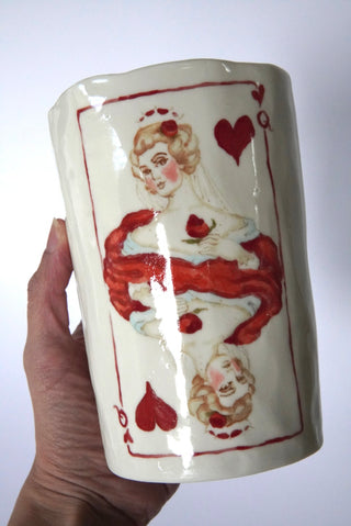 Queen of Hearts Large Vessel